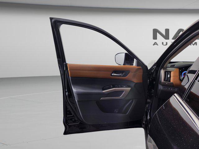 used 2025 Nissan Pathfinder car, priced at $42,890