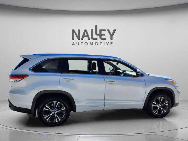 used 2016 Toyota Highlander car, priced at $19,900