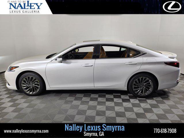 new 2025 Lexus ES 300h car, priced at $56,889