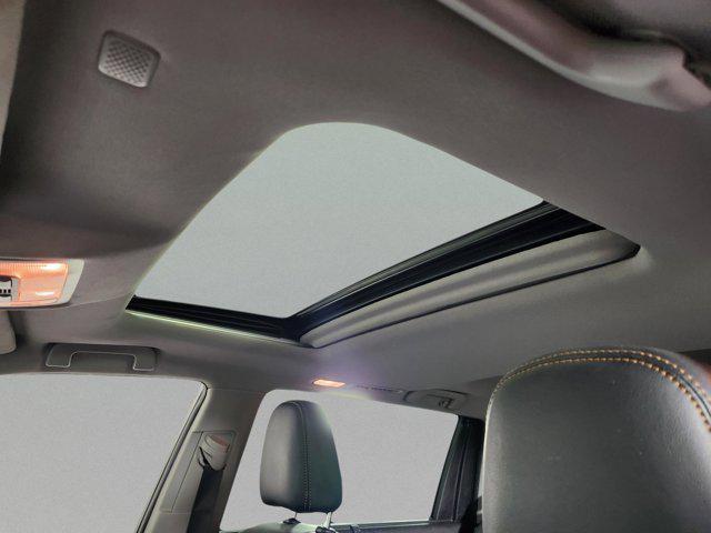 used 2019 Toyota Highlander car, priced at $22,757