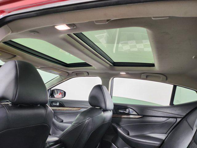 used 2016 Nissan Maxima car, priced at $14,094