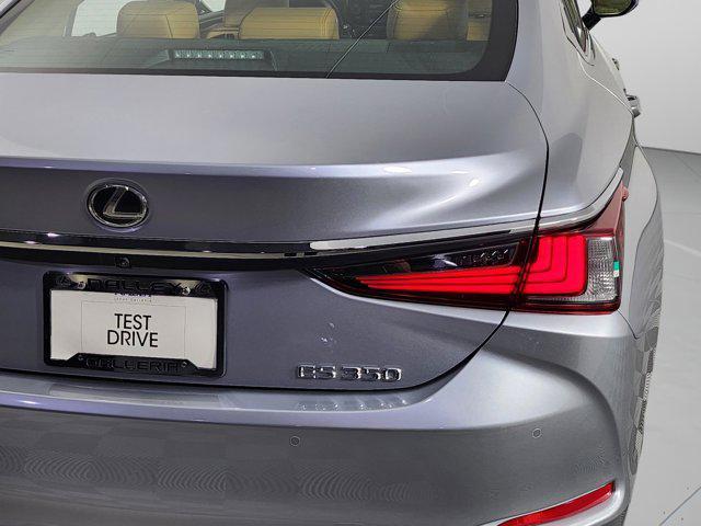 new 2025 Lexus ES 350 car, priced at $49,935