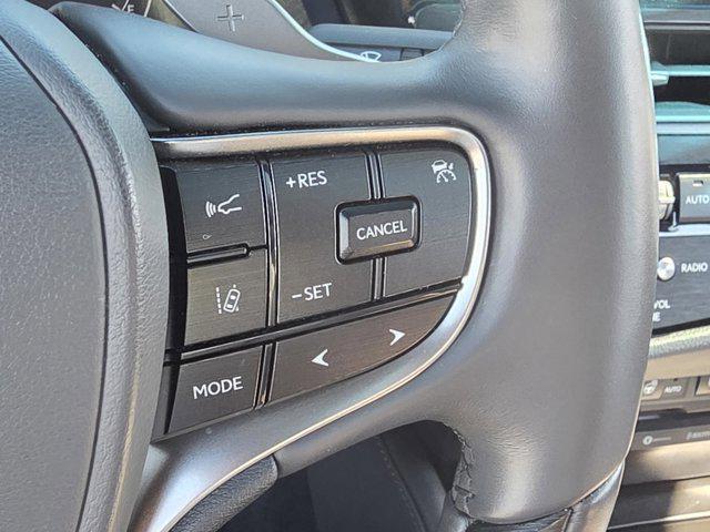 used 2022 Lexus ES 300h car, priced at $31,835