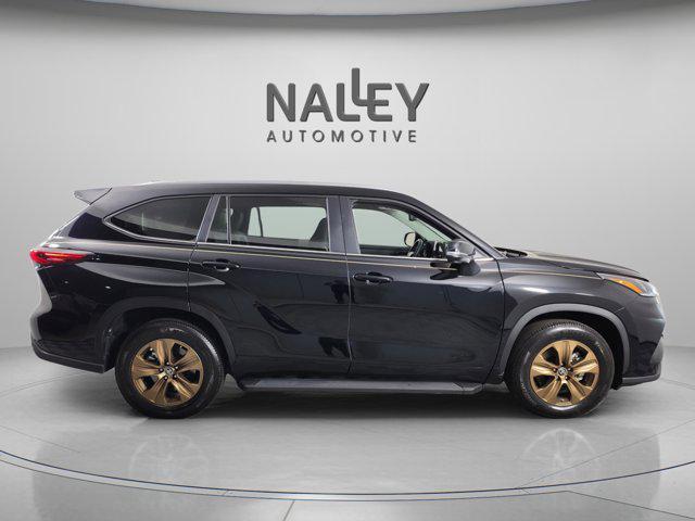 used 2023 Toyota Highlander Hybrid car, priced at $38,654
