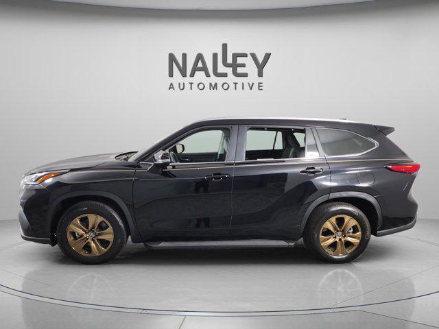 used 2023 Toyota Highlander Hybrid car, priced at $38,654
