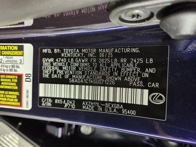 new 2025 Lexus ES 300h car, priced at $50,364