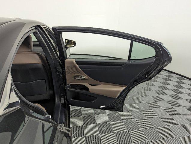 used 2022 Lexus ES 350 car, priced at $39,588