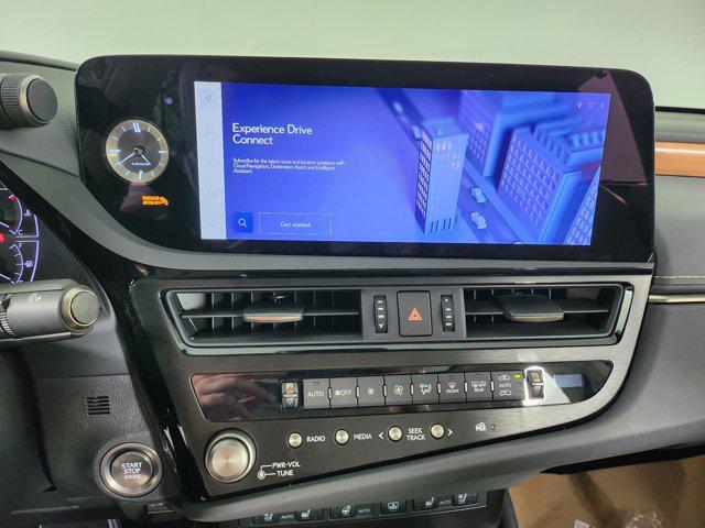 new 2025 Lexus ES 350 car, priced at $55,989