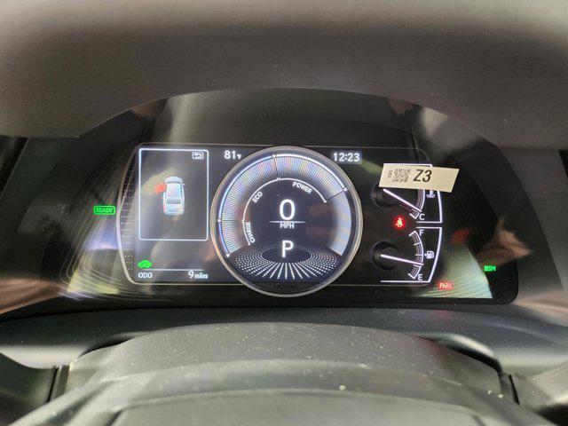 new 2025 Lexus ES 300h car, priced at $54,319