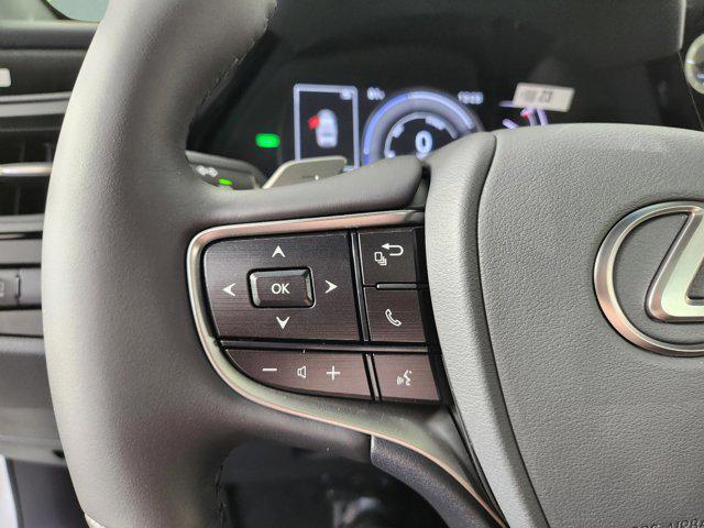 new 2025 Lexus ES 300h car, priced at $54,319