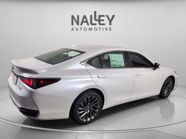 new 2025 Lexus ES 300h car, priced at $54,319