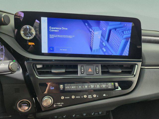 new 2025 Lexus ES 300h car, priced at $54,319