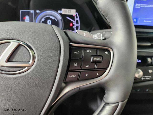 new 2025 Lexus ES 300h car, priced at $54,319
