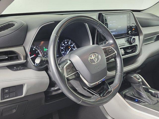 used 2021 Toyota Highlander car, priced at $31,990