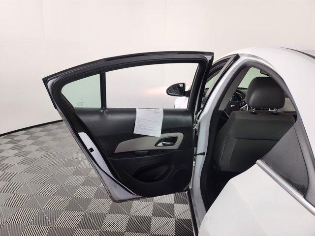 used 2014 Chevrolet Cruze car, priced at $8,990