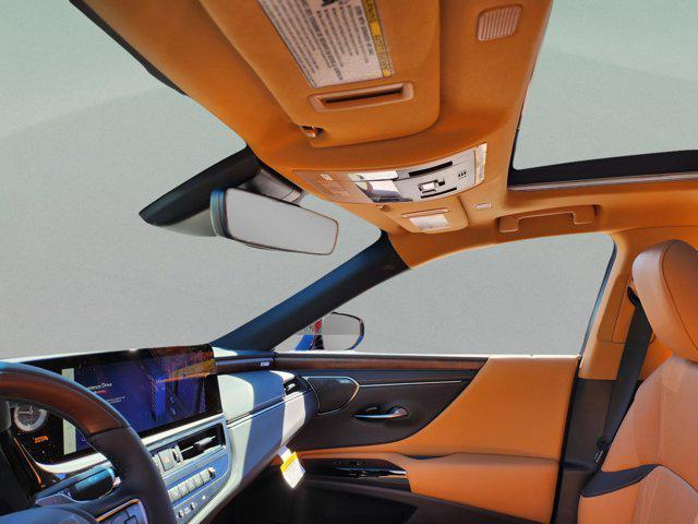 new 2025 Lexus ES 350 car, priced at $55,709