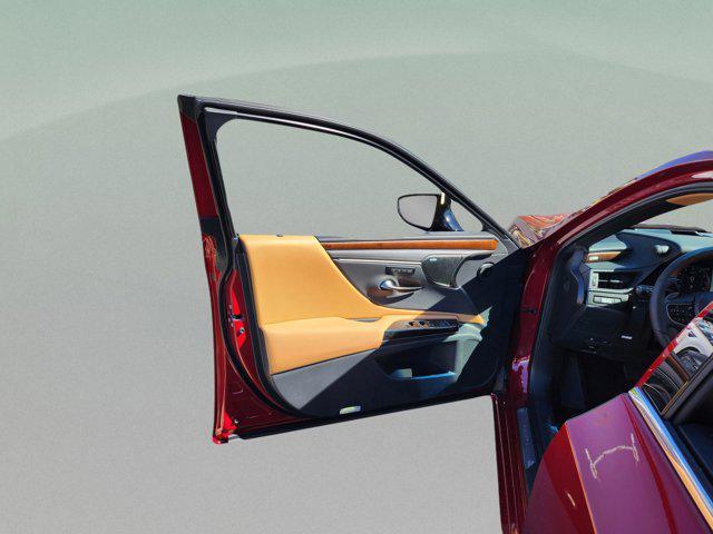 new 2025 Lexus ES 350 car, priced at $55,709