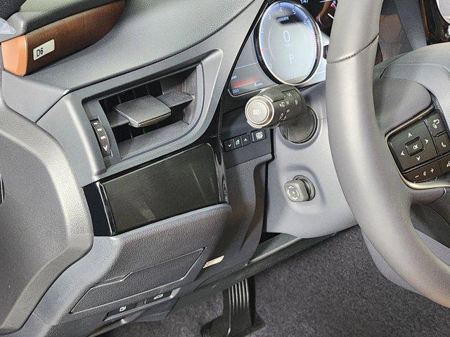 new 2025 Lexus ES 350 car, priced at $50,264