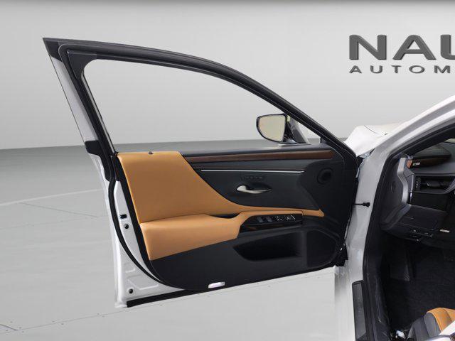 new 2025 Lexus ES 350 car, priced at $50,264