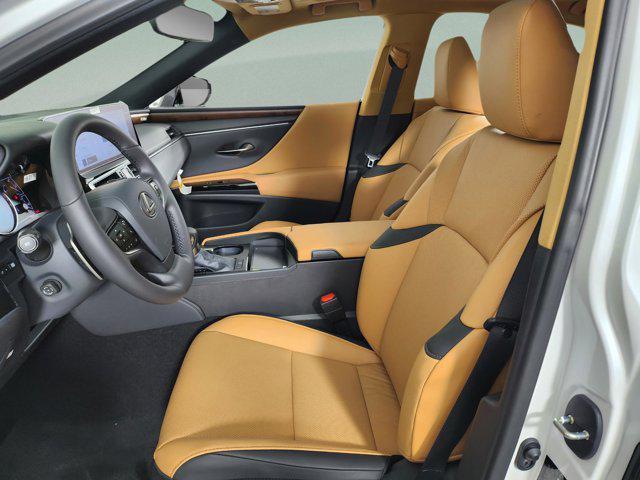 new 2025 Lexus ES 350 car, priced at $50,264