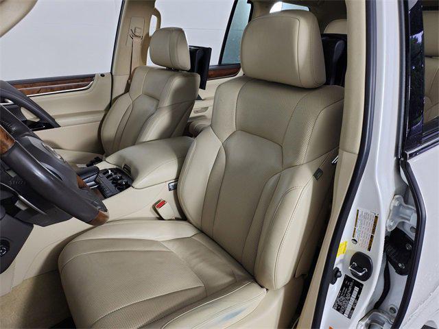 used 2019 Lexus LX 570 car, priced at $52,990