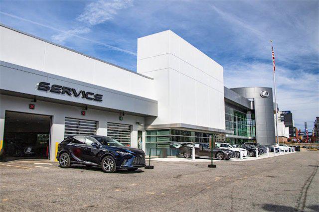 used 2019 Lexus LX 570 car, priced at $52,990