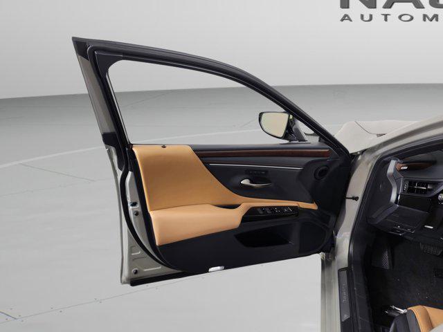 new 2025 Lexus ES 350 car, priced at $49,264