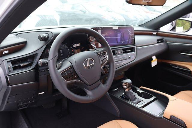 new 2024 Lexus ES 300h car, priced at $50,765