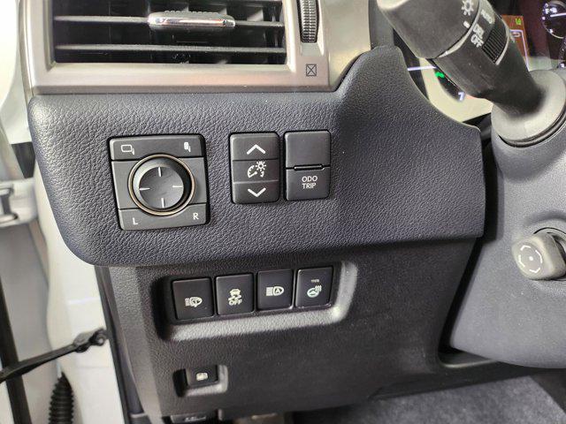 used 2023 Lexus GX 460 car, priced at $60,999