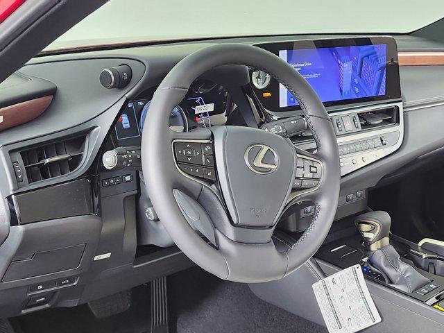 new 2025 Lexus ES 300h car, priced at $50,364