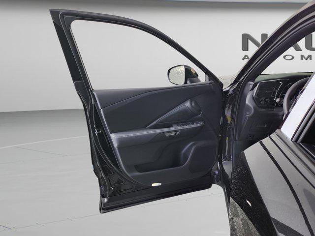 new 2026 Lexus TX 500h car, priced at $75,424