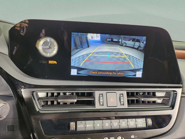 new 2025 Lexus ES 350 car, priced at $47,924