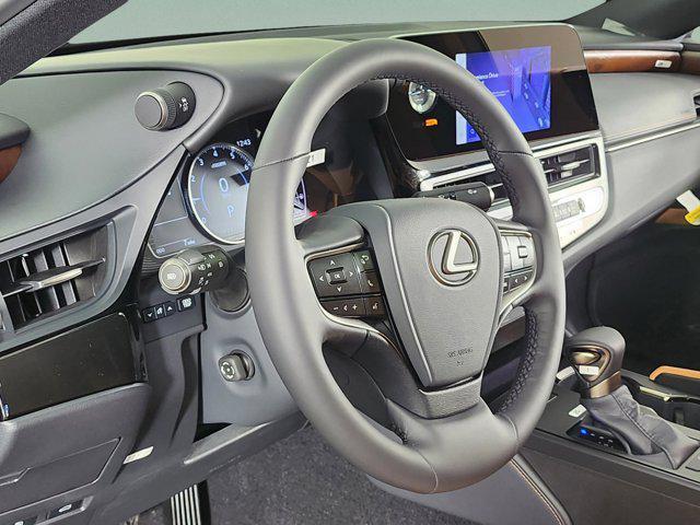 new 2025 Lexus ES 350 car, priced at $47,924