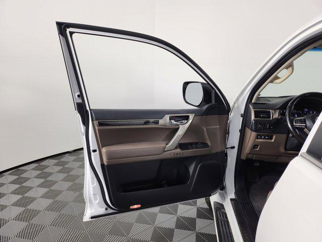 used 2020 Lexus GX 460 car, priced at $34,932