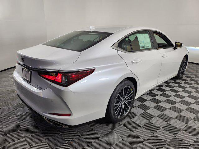 new 2025 Lexus ES 350 car, priced at $49,764