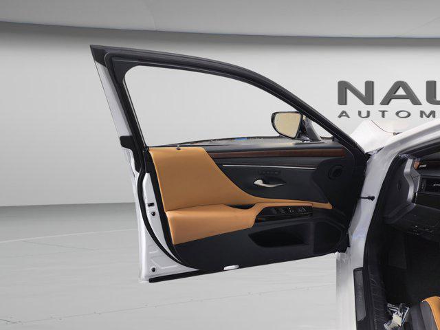 new 2025 Lexus ES 350 car, priced at $49,764