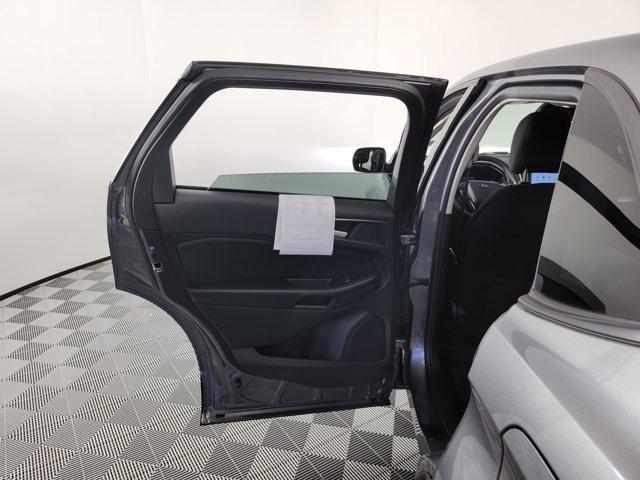 used 2022 Ford Edge car, priced at $22,099