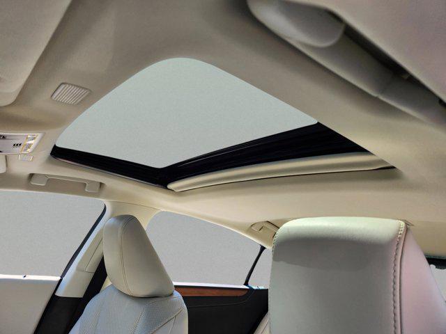 new 2025 Lexus ES 350 car, priced at $49,435