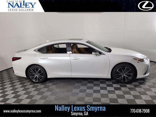 new 2025 Lexus ES 300h car, priced at $50,864