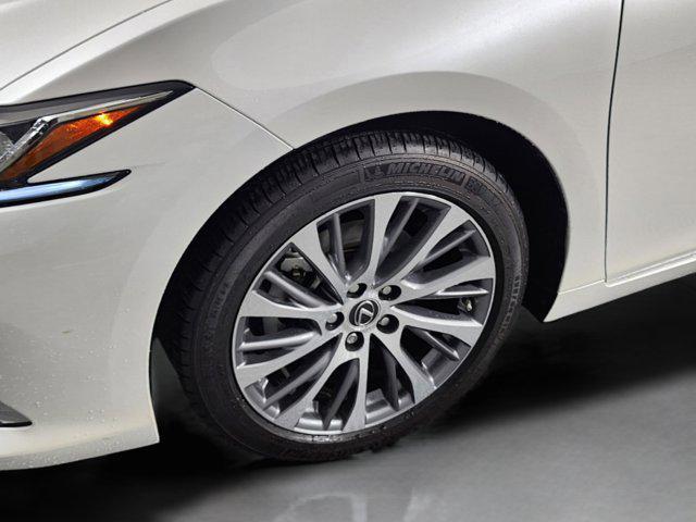used 2021 Lexus ES 350 car, priced at $36,991
