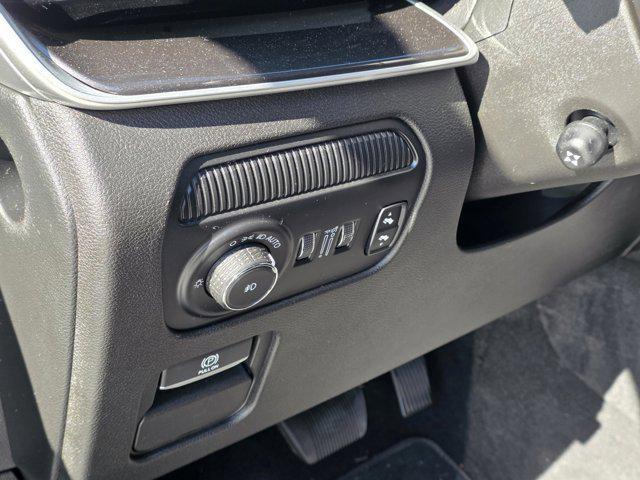 used 2022 Jeep Wagoneer car, priced at $36,810