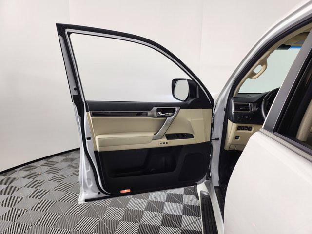 used 2023 Lexus GX 460 car, priced at $63,196