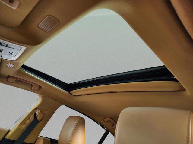 used 2022 Lexus ES 300h car, priced at $26,900