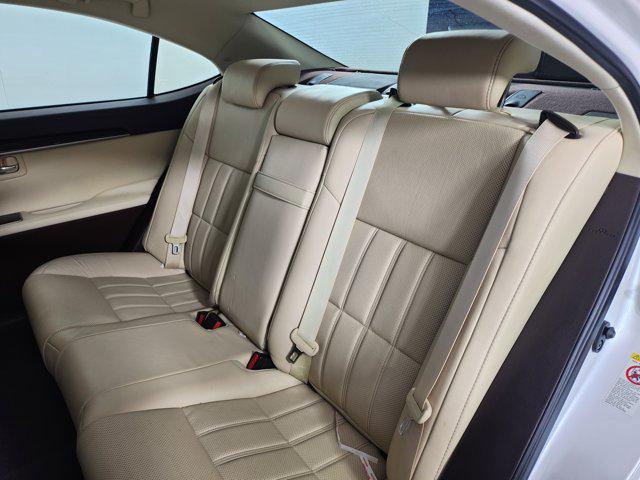 used 2018 Lexus ES 350 car, priced at $21,900