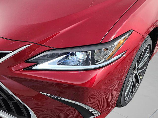 new 2025 Lexus ES 350 car, priced at $48,935