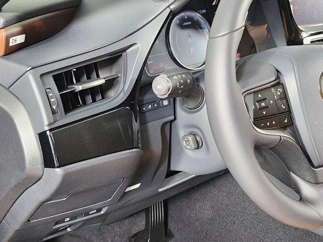 new 2025 Lexus ES 350 car, priced at $48,935