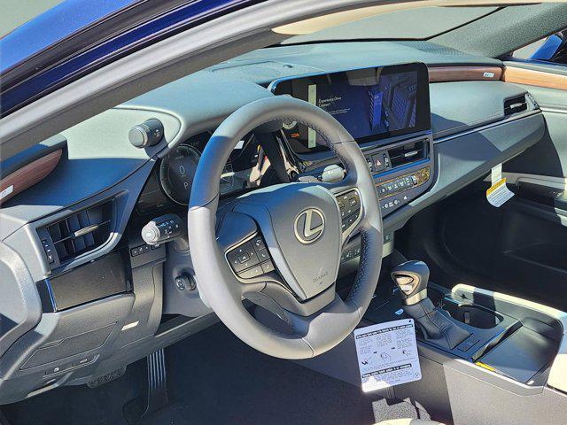 new 2025 Lexus ES 350 car, priced at $49,264