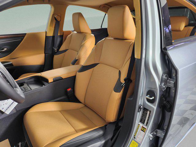 new 2025 Lexus ES 350 car, priced at $49,764