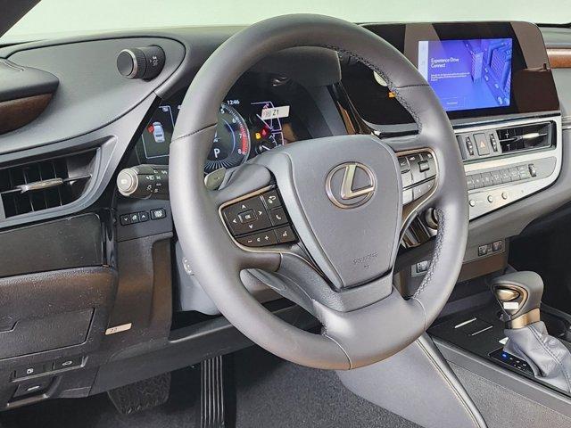 new 2025 Lexus ES 350 car, priced at $48,044