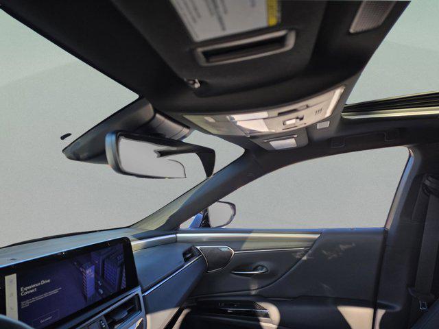 used 2025 Lexus ES 350 car, priced at $49,400